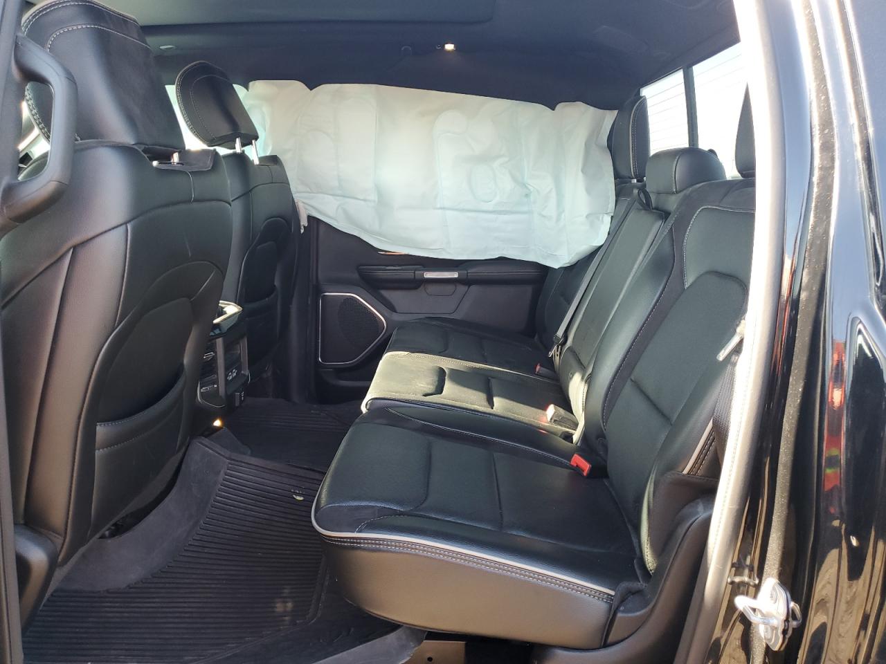 2022 RAM 1500 LARAMIE VIN:1C6SRFJT9NN455182