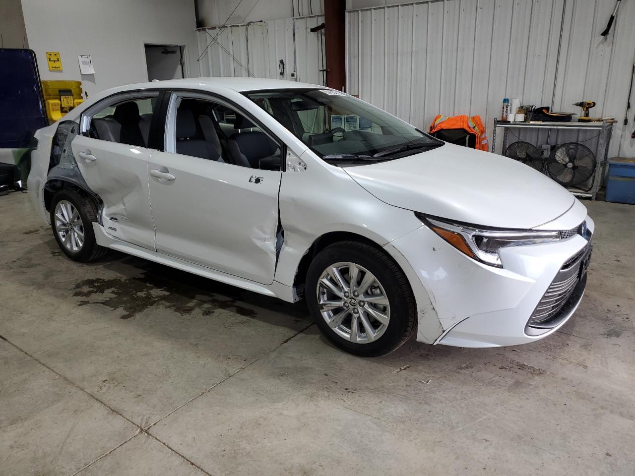 2024 TOYOTA COROLLA LE VIN:JTDBDMHE6R3015036