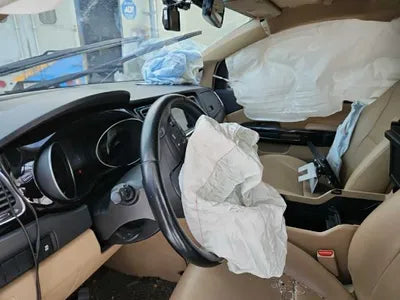 2015 Kia Carnival 402KMKNHMF37ABFS0 VIN:402KMKNHMF37ABFS0