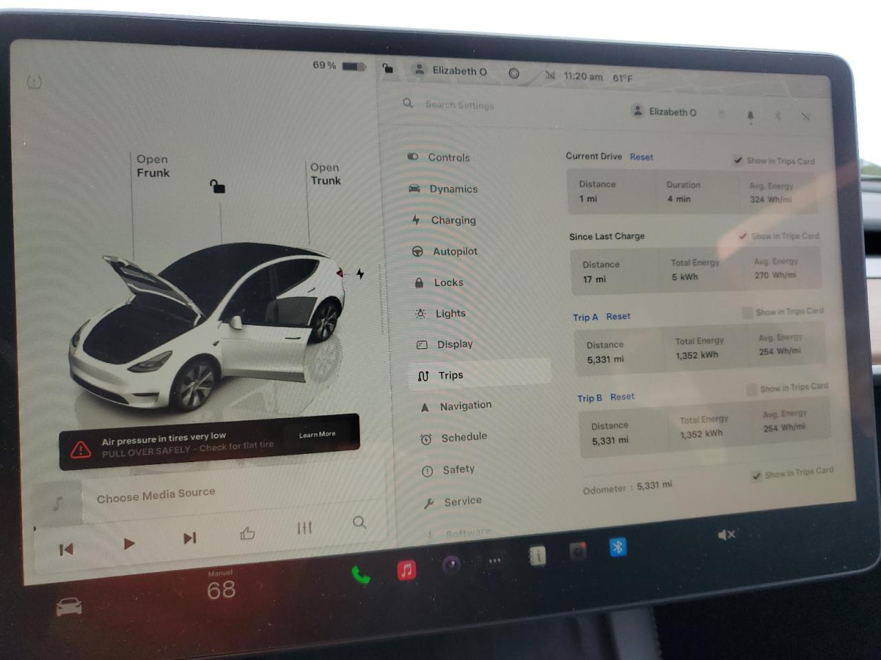 2024 TESLA MODEL Y  VIN:7SAYGDEE1RF084714