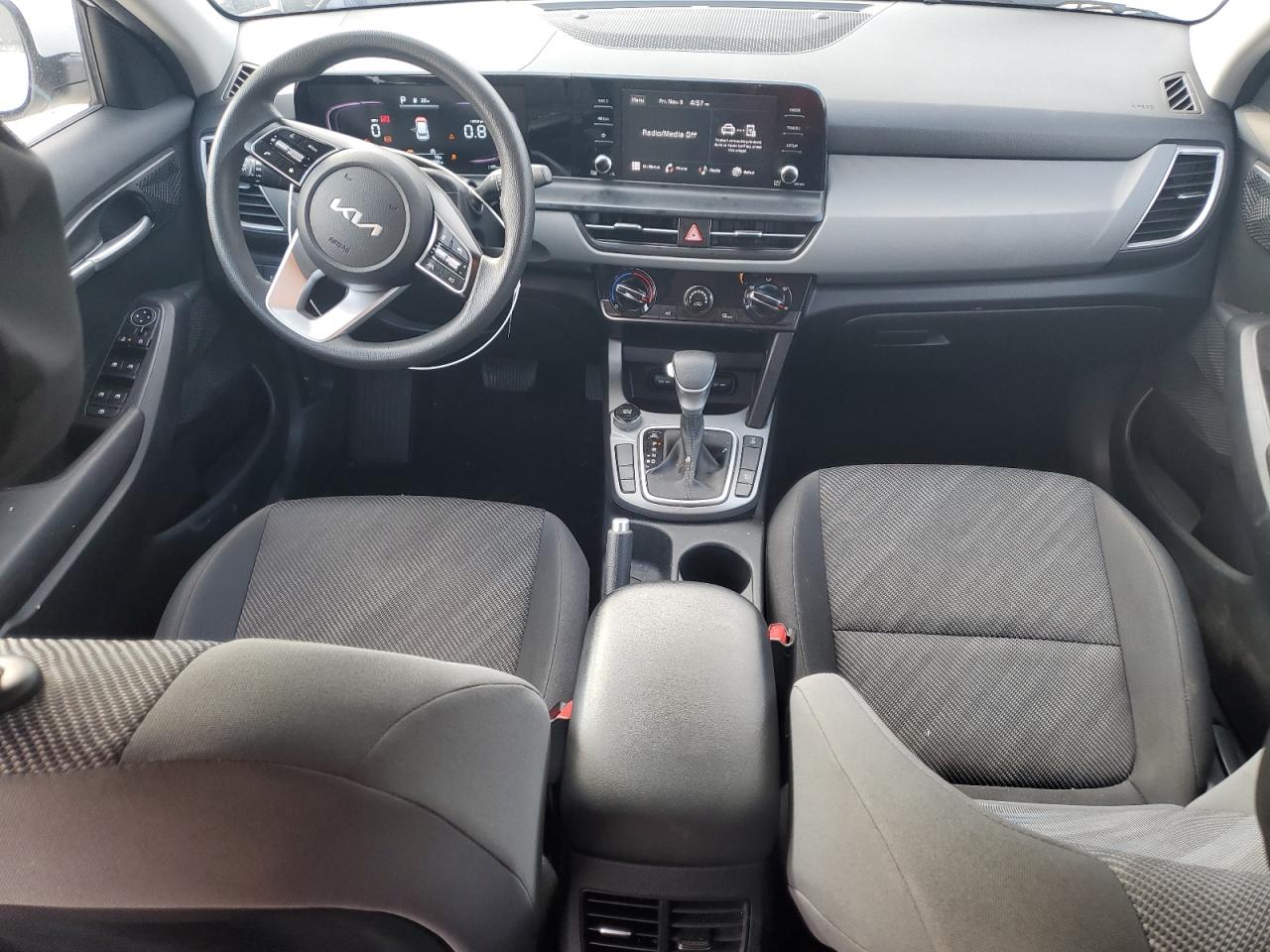 2024 KIA SELTOS LX VIN:KNDEPCAA5R7472824