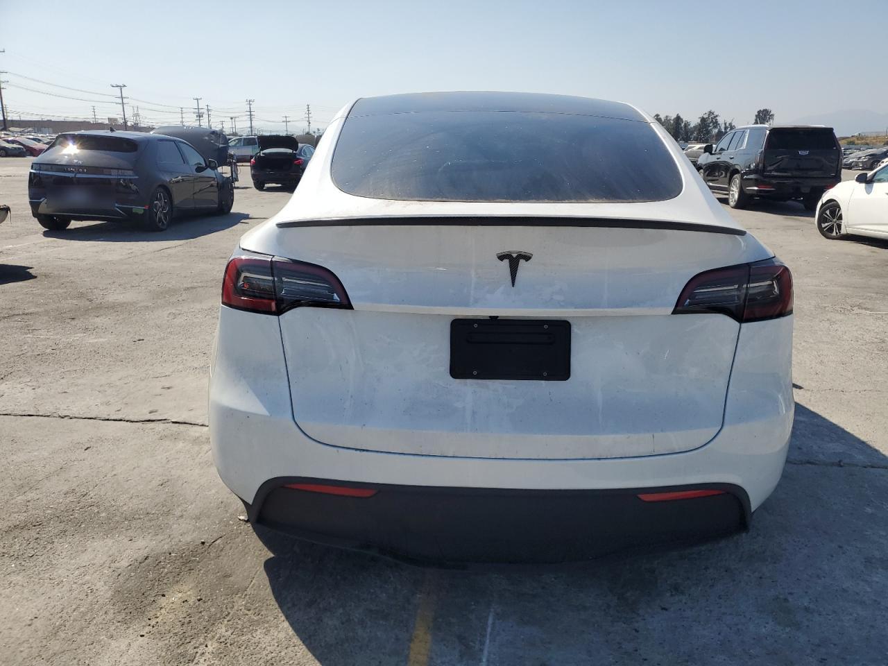 2023 TESLA MODEL Y  VIN:7SAYGDEF8PF740140