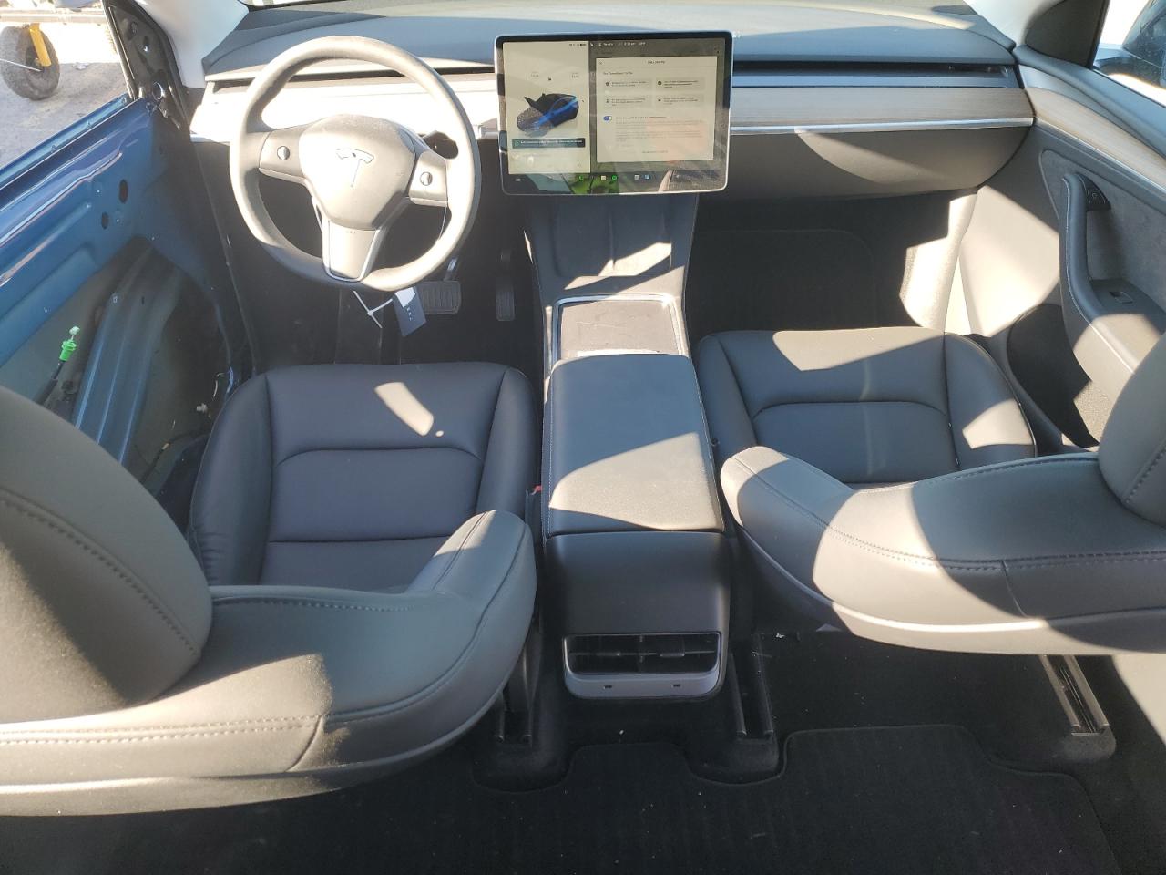 2023 TESLA MODEL Y  VIN:7SAYGDEE0PA196351