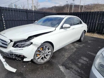2019 Mercedes-Benz E 300 WDDZF4KB7KA648062 VIN:WDDZF4KB7KA648062