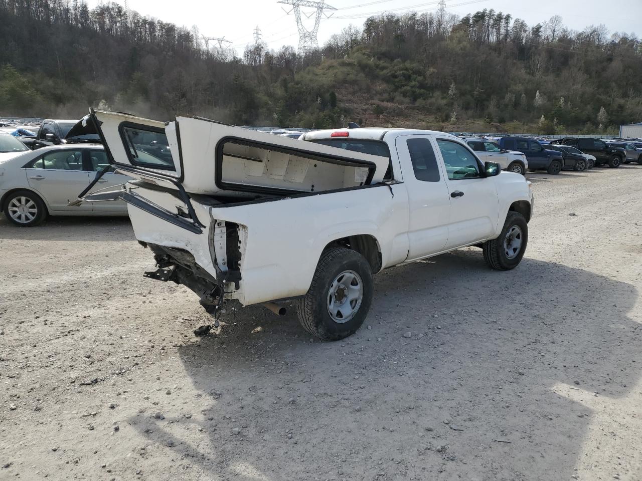 2022 TOYOTA TACOMA ACCESS CAB VIN:3TYRX5GN2NT045399