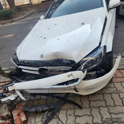 2018 Mercedes-Benz C 200 010KMWDDWF4CB9JF6 VIN:010KMWDDWF4CB9JF6