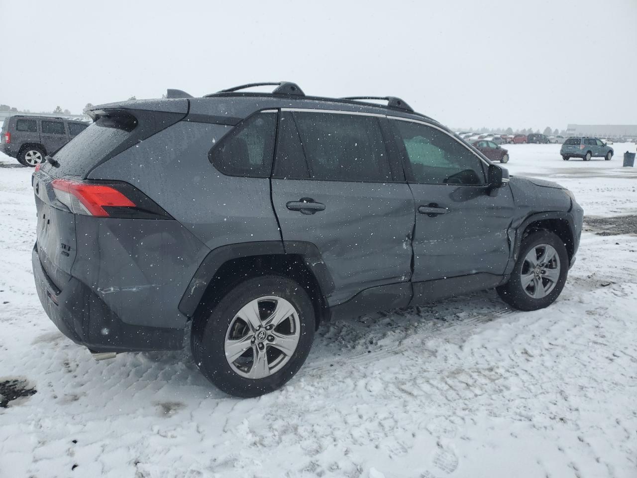 2022 TOYOTA RAV4 XLE VIN:2T3P1RFV6NW294767