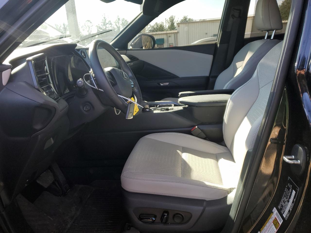 2024 LEXUS TX 350 BASE VIN:5TDAAAA62RS001932
