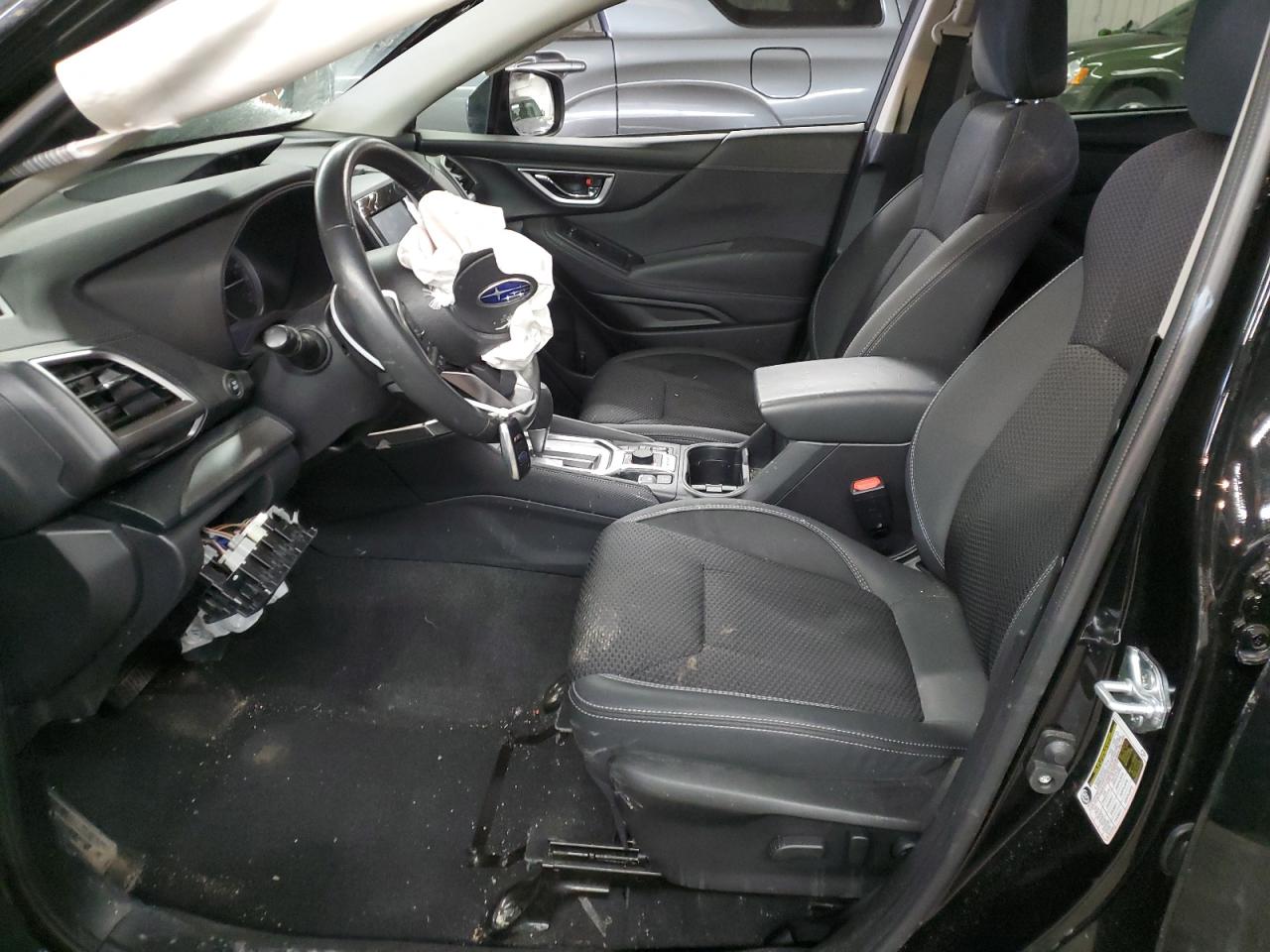 2024 SUBARU FORESTER PREMIUM VIN:JF2SKADC6RH511113