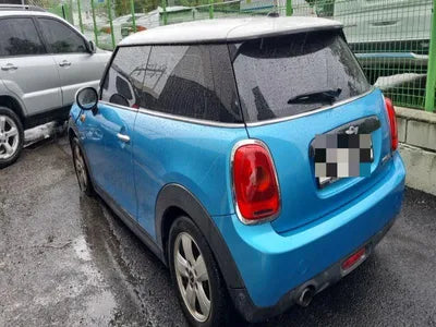 2016 MINI Cooper VIN: