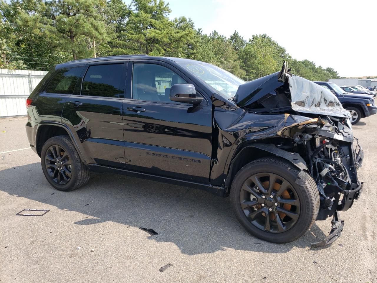 2022 JEEP GRAND CHEROKEE LAREDO E VIN:1C4RJFAG0NC147931