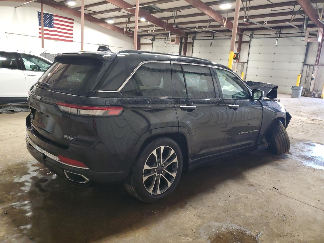 2022 JEEP GRAND CHEROKEE OVERLAND VIN:1C4RJHDG8N8588345