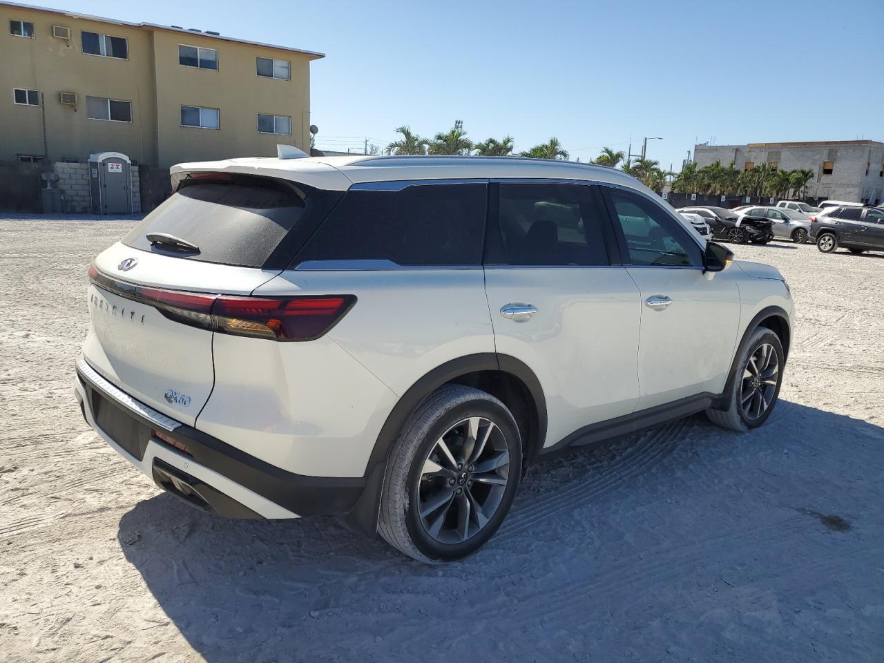 2023 INFINITI QX60 LUXE VIN:5N1DL1FR1PC375985