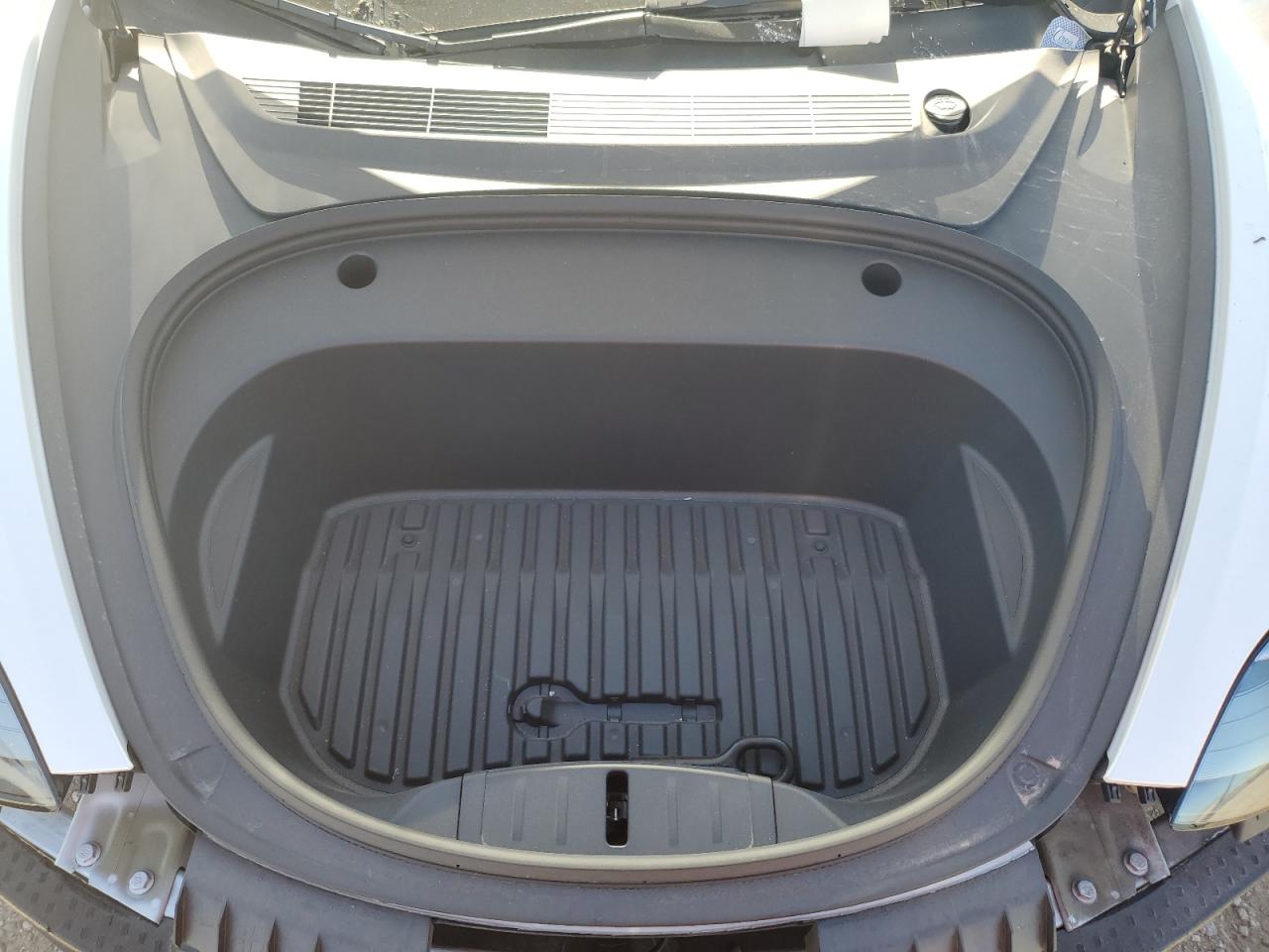 2023 TESLA MODEL 3  VIN:5YJ3E1EAXPF641657