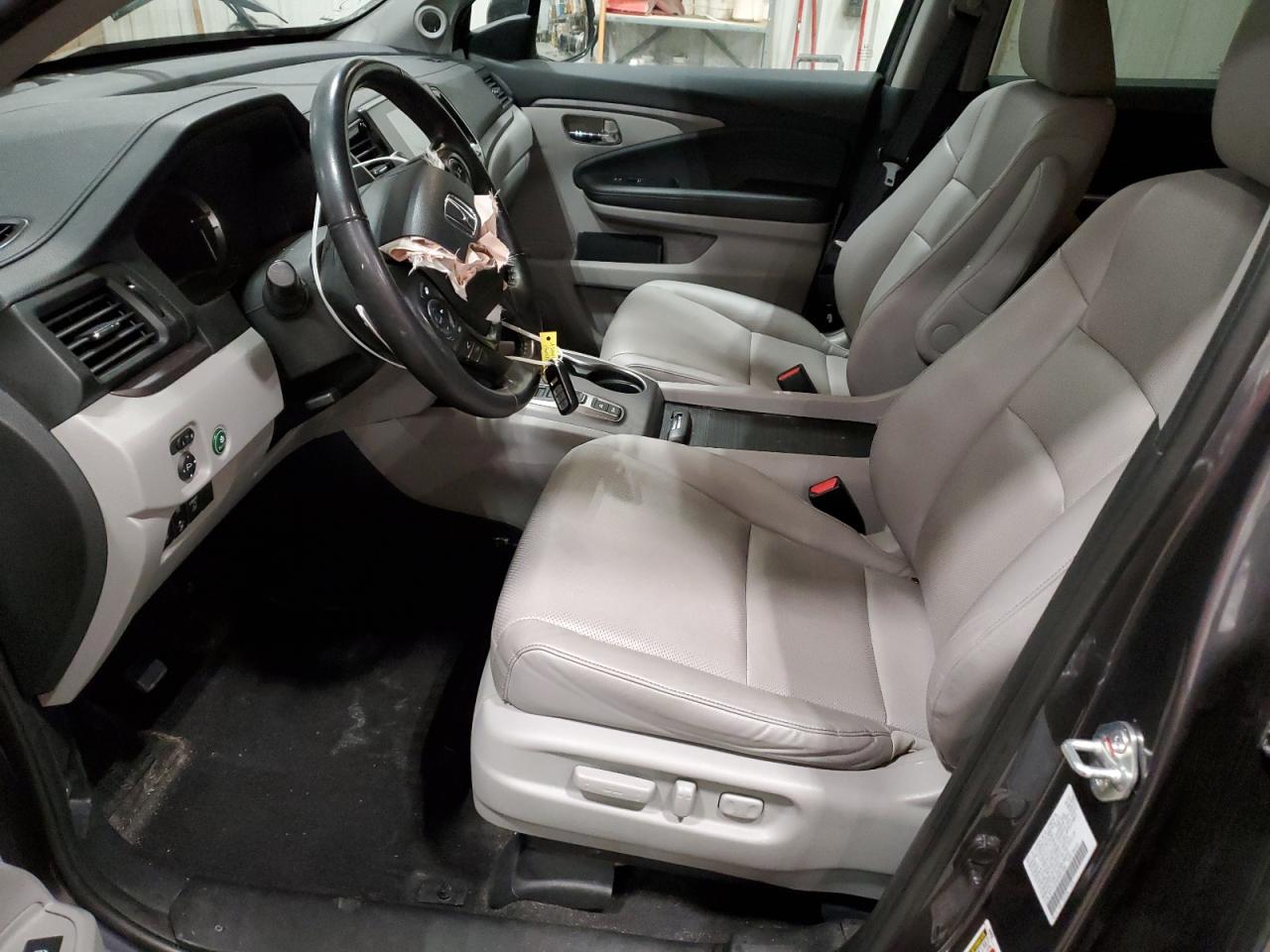 2023 HONDA RIDGELINE RTL VIN:5FPYK3F54PB007988