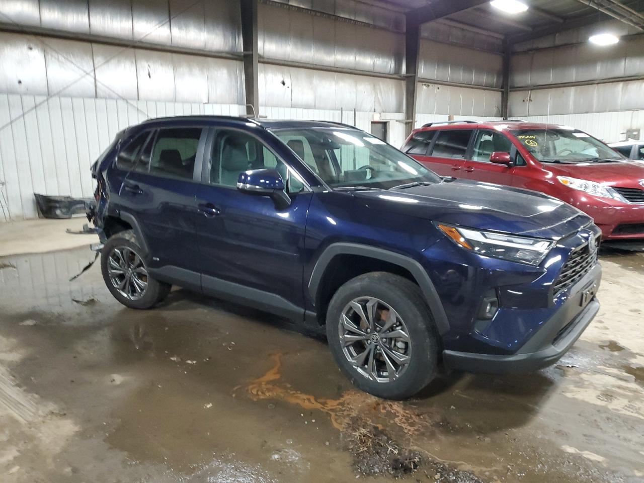 2022 TOYOTA RAV4 XLE PREMIUM VIN:4T3B6RFV1NU069555