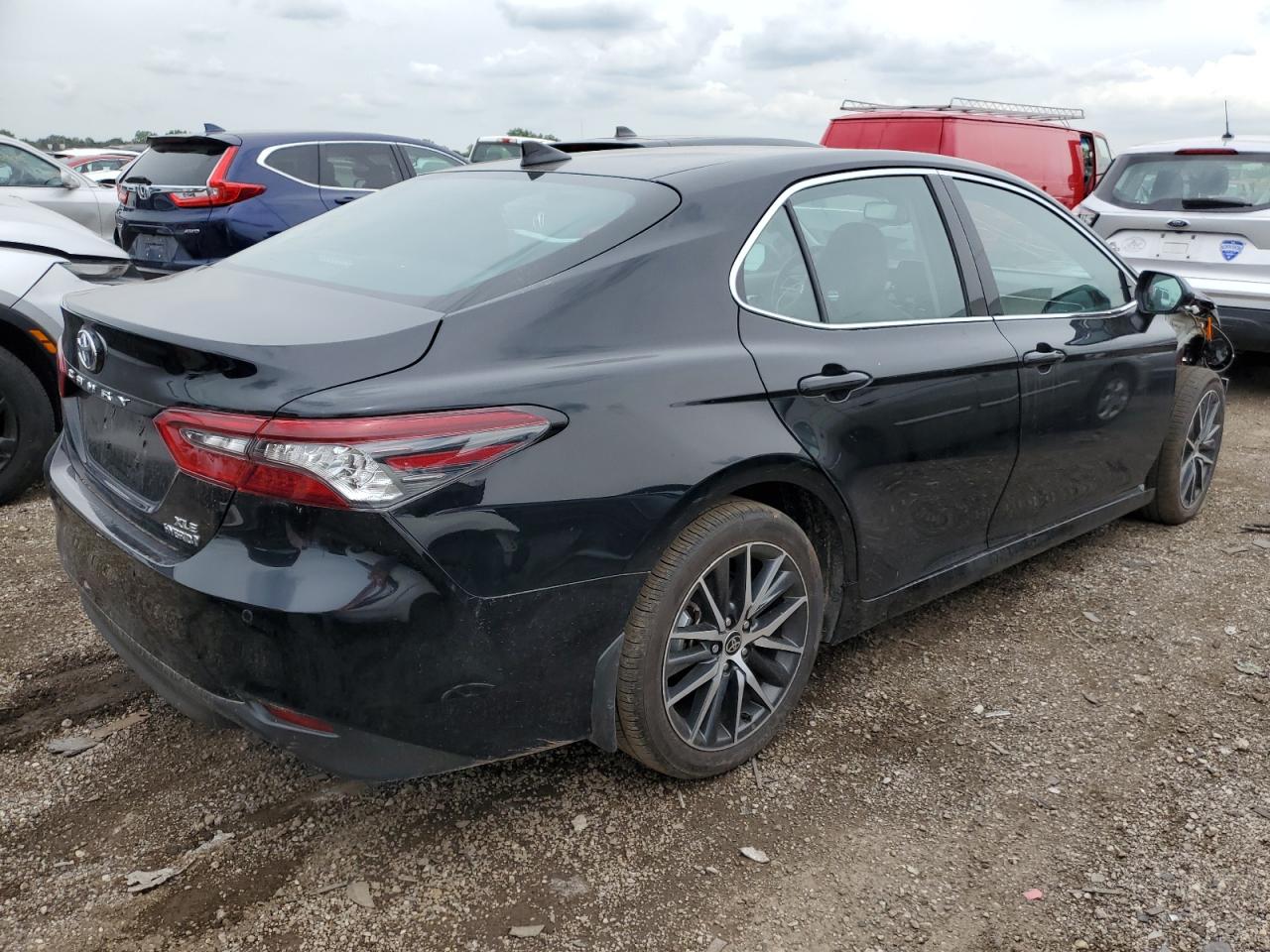 2024 TOYOTA CAMRY XLE VIN:4T1F31AK4RU069704