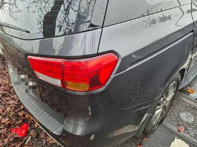 2016 Kia Carnival VIN:
