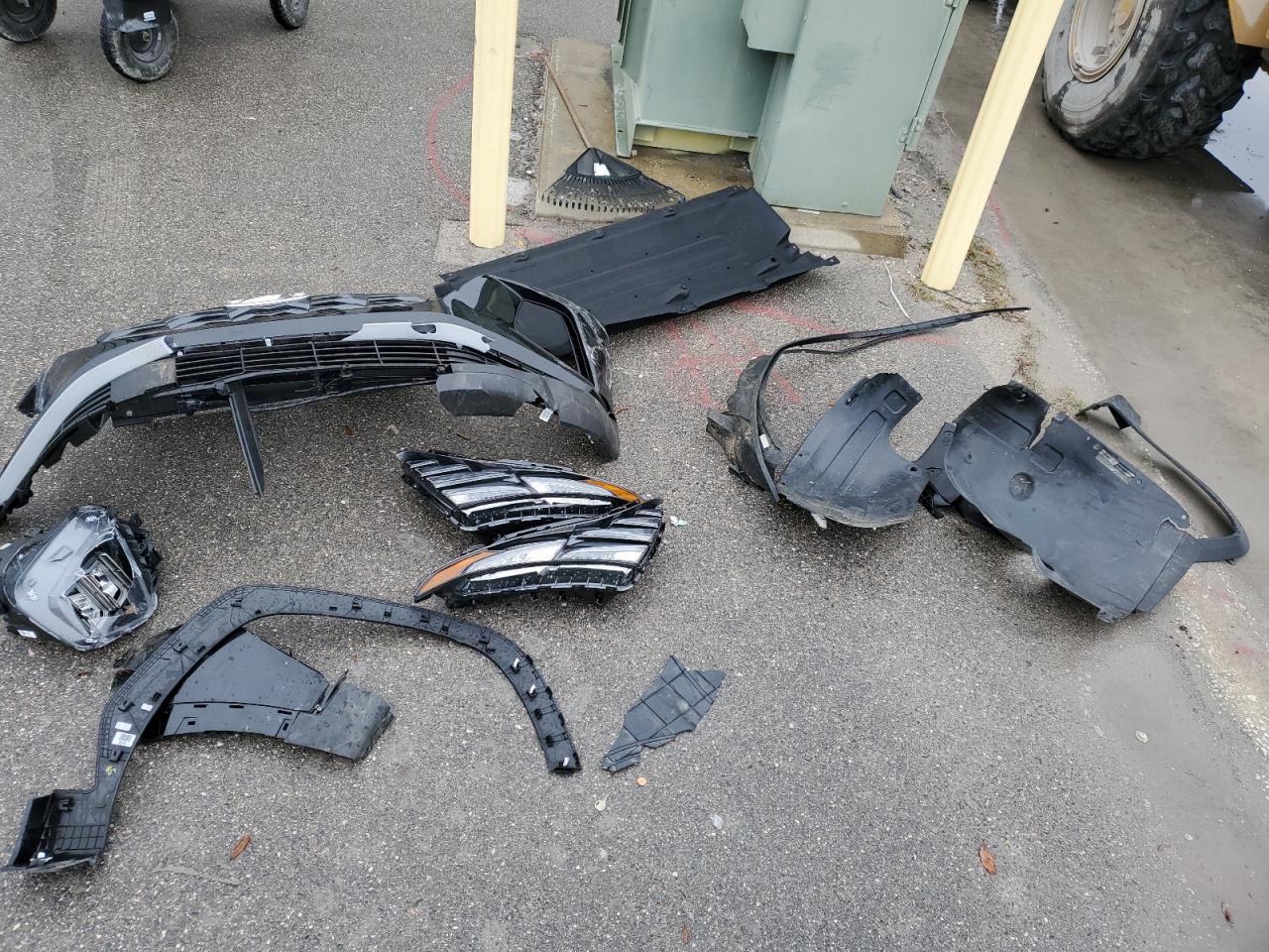 2024 HYUNDAI TUCSON BLUE VIN:KM8JBCD10RU235700