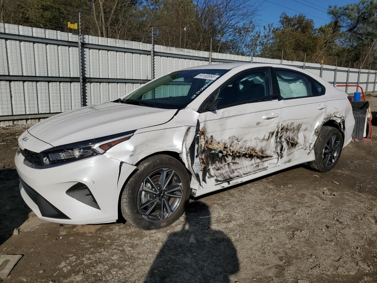 2023 KIA FORTE LX VIN:3KPF24AD4PE588029