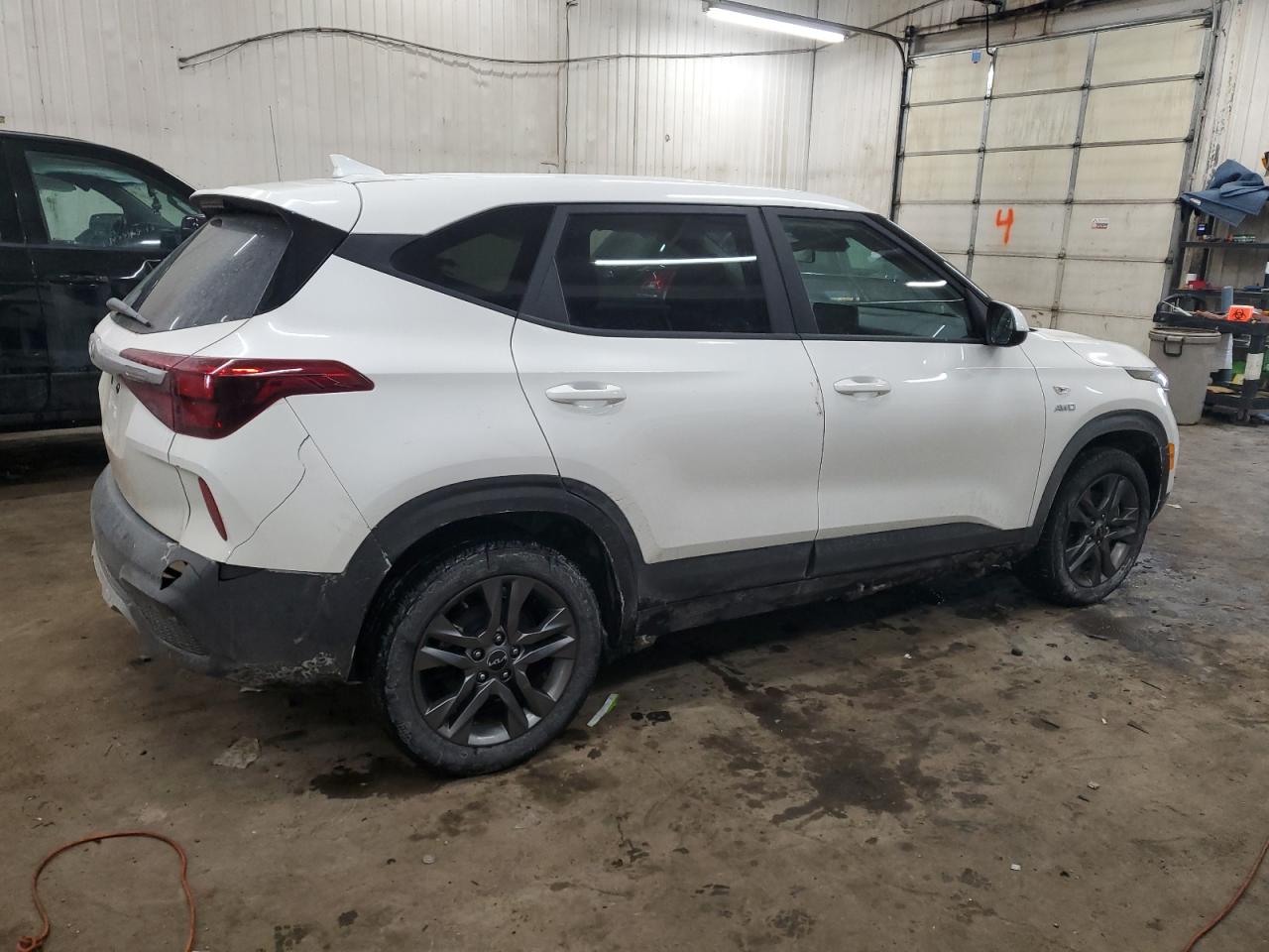 2022 KIA SELTOS LX VIN:KNDEPCAAXN7334819