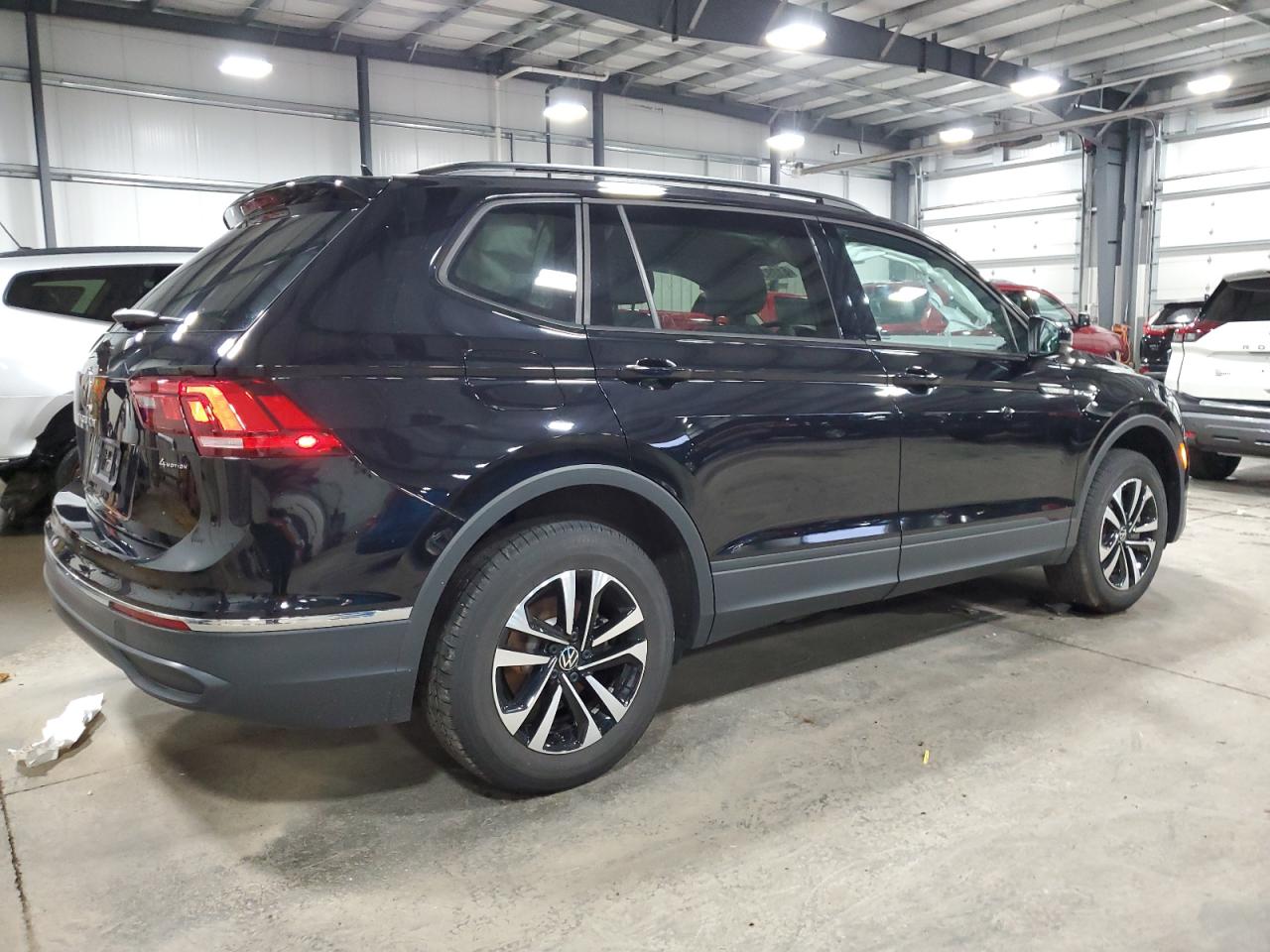 2023 VOLKSWAGEN TIGUAN S VIN:3VVFB7AX5PM112519