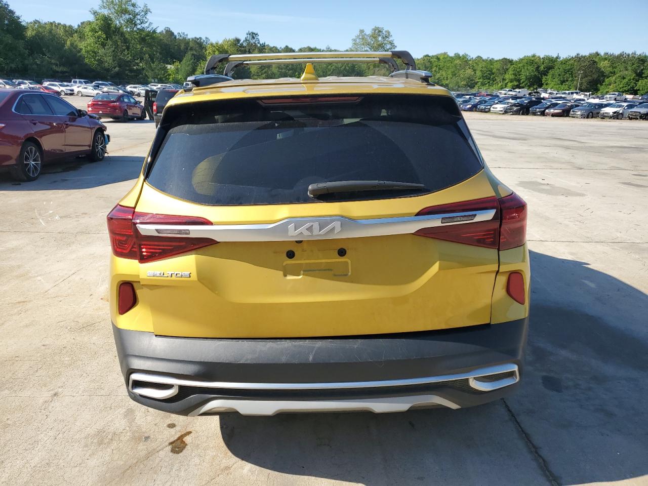 2022 KIA SELTOS SX VIN:KNDETCA24N7264352