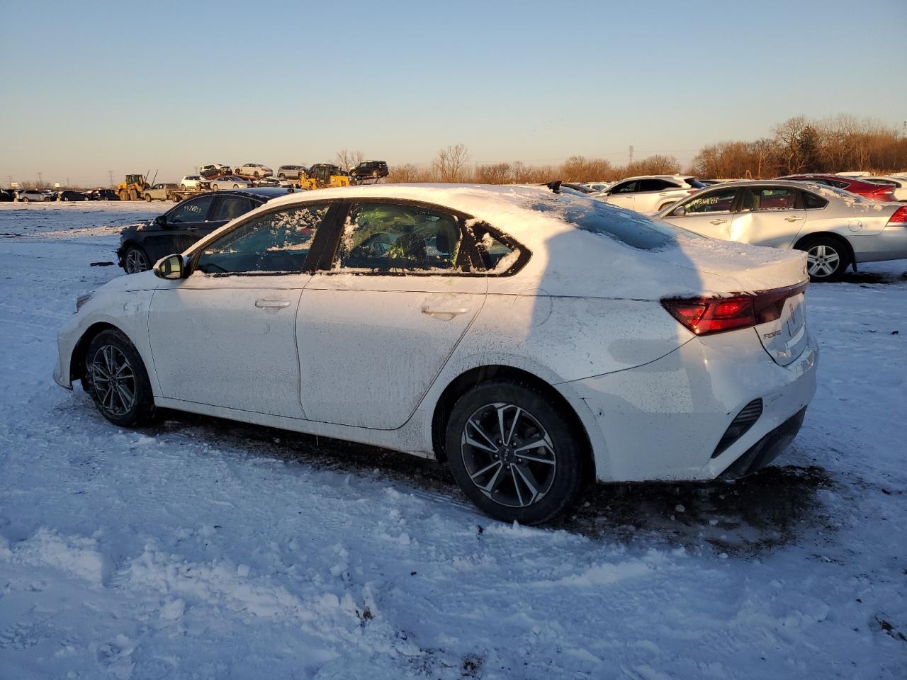 2023 KIA FORTE LX VIN:3KPF24AD8PE610744