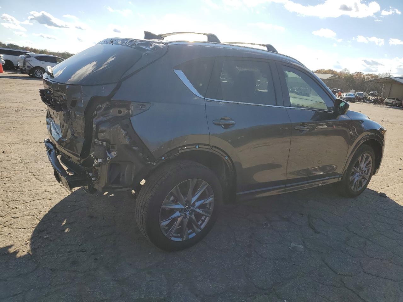 2024 MAZDA CX-5 PREMIUM VIN:JM3KFBDL2R0513567