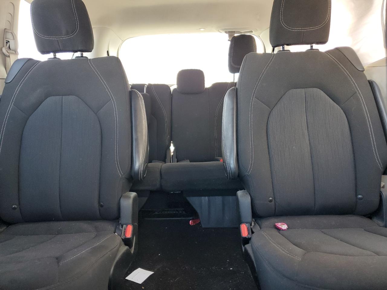 2022 CHRYSLER VOYAGER LX VIN:2C4RC1CG1NR203344