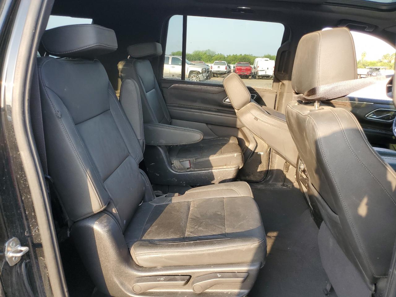 2022 CHEVROLET SUBURBAN C1500 LT VIN:1GNSCCKD5NR121005