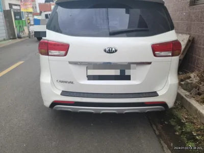 2015 Kia Carnival VIN: