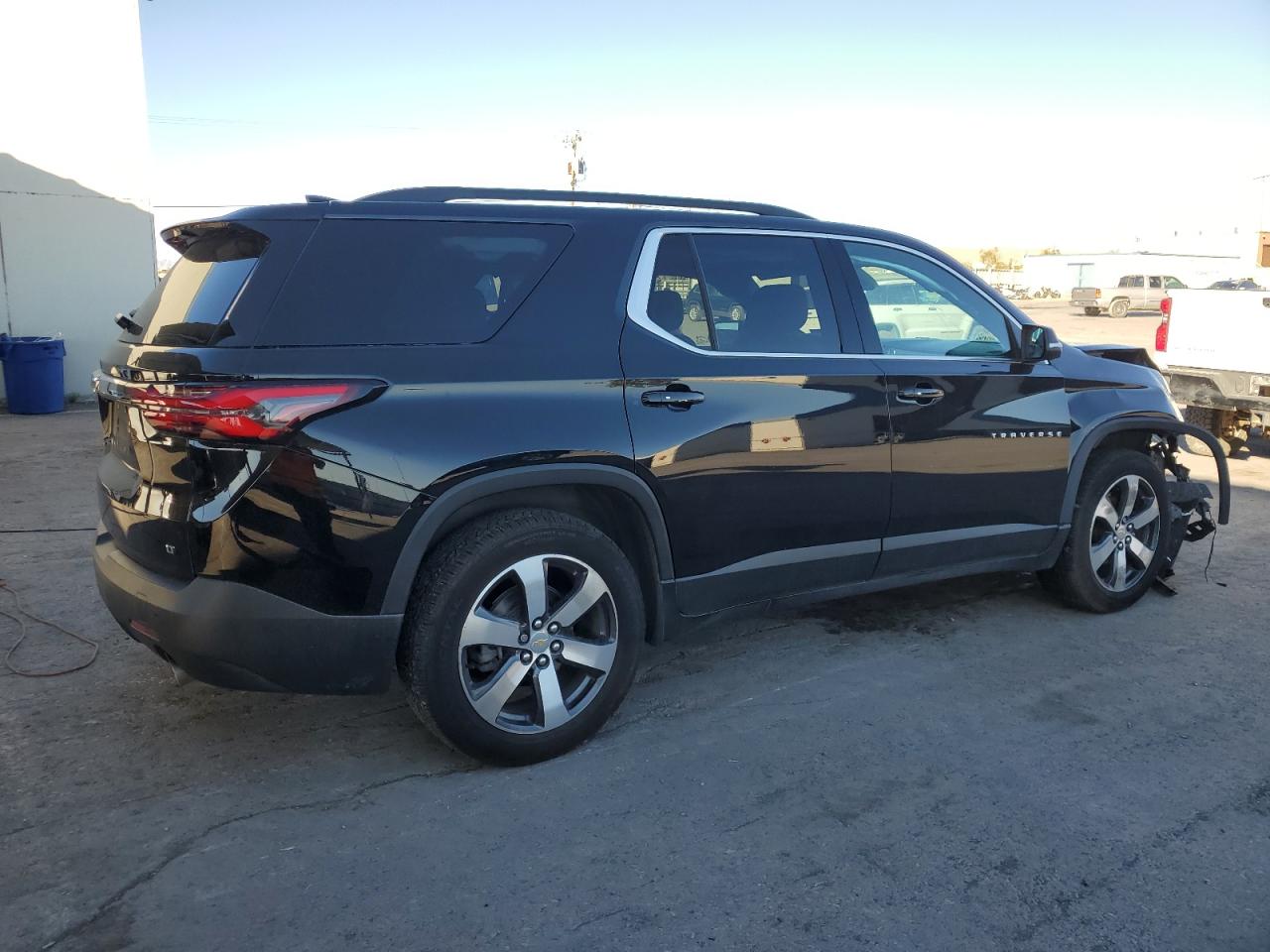 2022 CHEVROLET TRAVERSE LT VIN:1GNERHKW6NJ121880