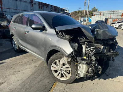2016 Kia Sorento KNAPG81ABGA244110 VIN:KNAPG81ABGA244110