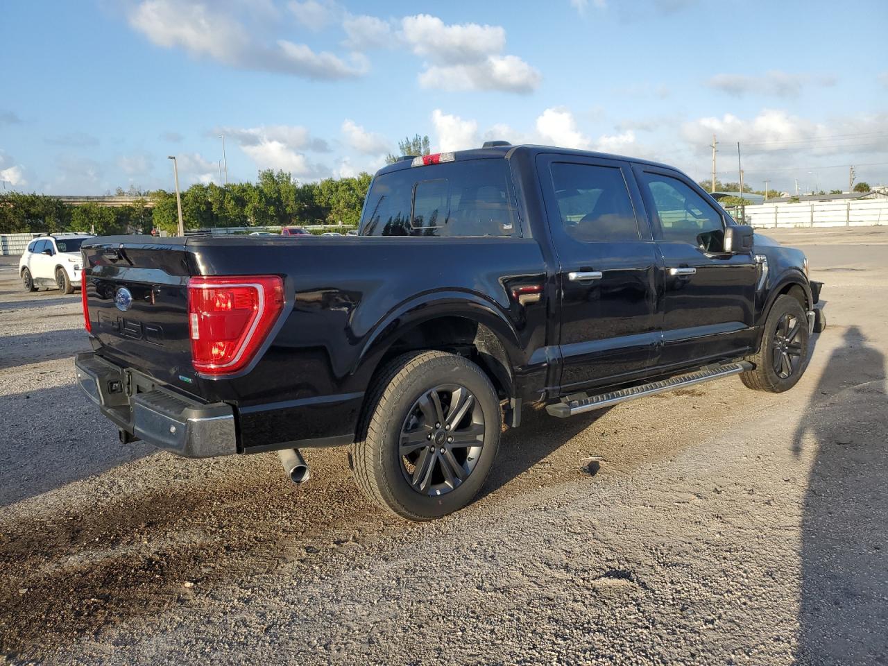2022 FORD F150 SUPERCREW VIN:1FTEW1CP8NKD68165