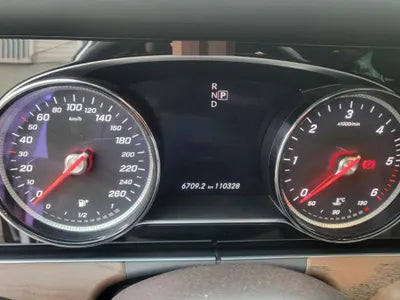 2019 Mercedes-Benz E 220 VIN: