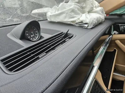 2020 Porsche Panamera VIN: