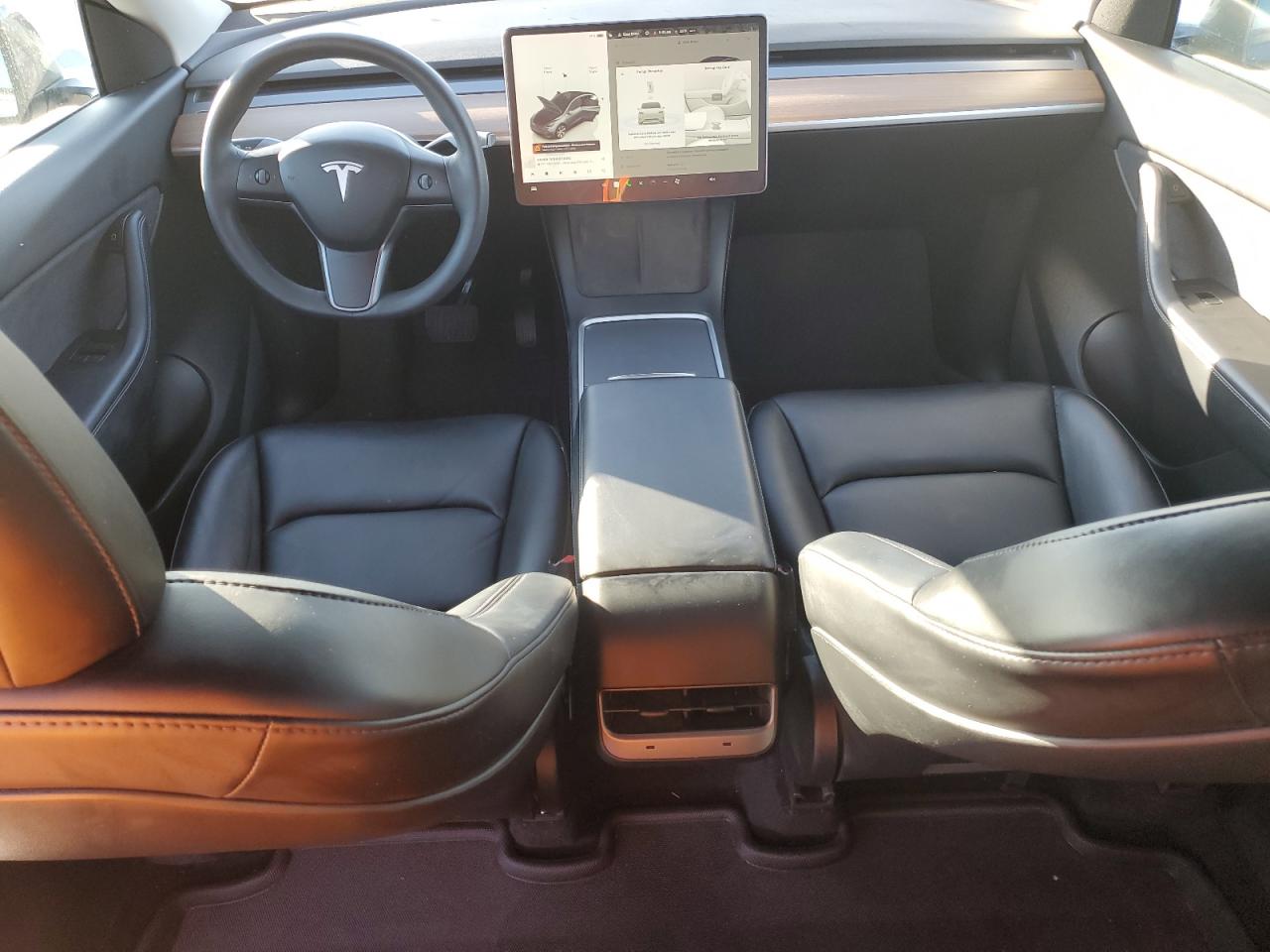 2022 TESLA MODEL Y  VIN:7SAYGDEE8NF364110