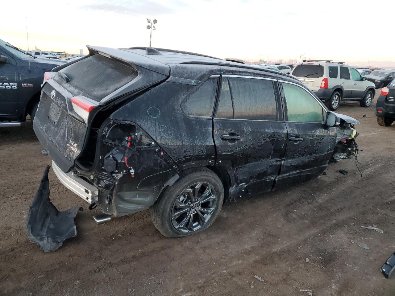 2022 TOYOTA RAV4 XLE PREMIUM VIN:JTMB6RFV3ND065522