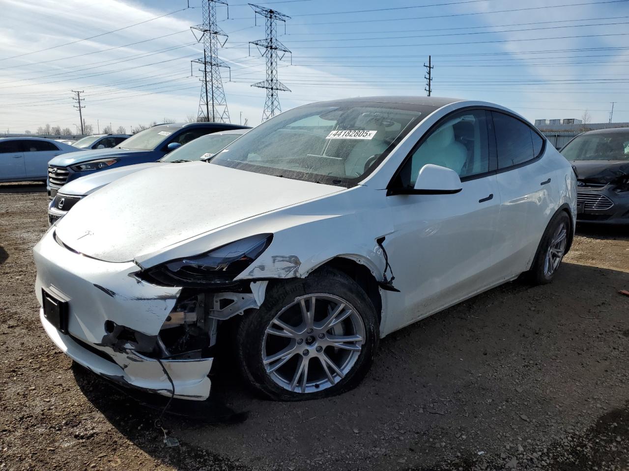 2024 TESLA MODEL Y  VIN:7SAYGDEE6RF046671