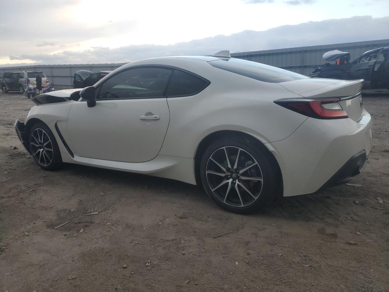 2024 TOYOTA GR 86  VIN:JF1ZNBB11R9755697