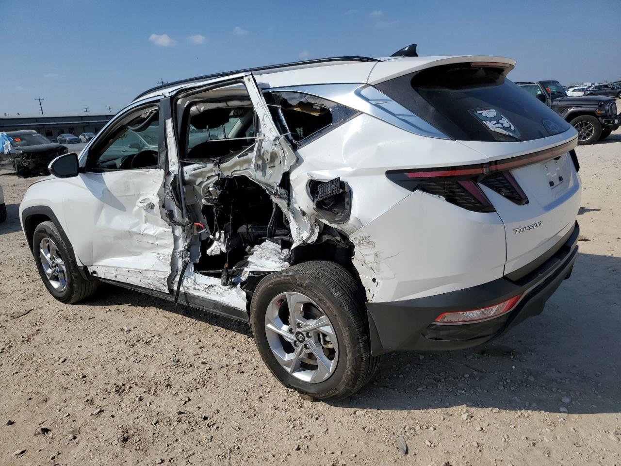 2023 HYUNDAI TUCSON SEL VIN:5NMJBCAE8PH282294