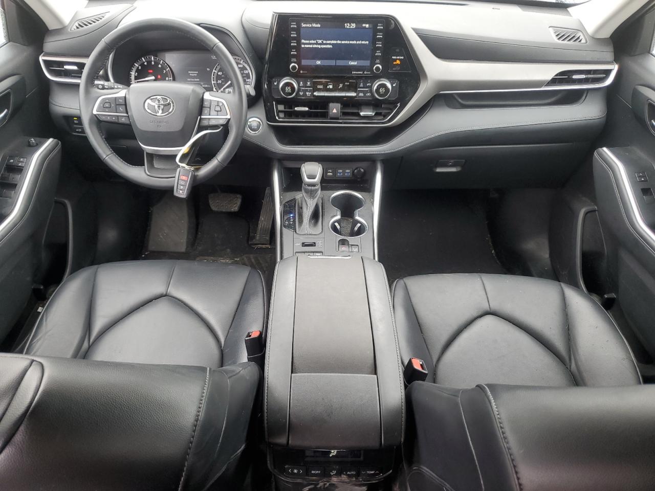 2022 TOYOTA HIGHLANDER XLE VIN:5TDGZRBH8NS586012