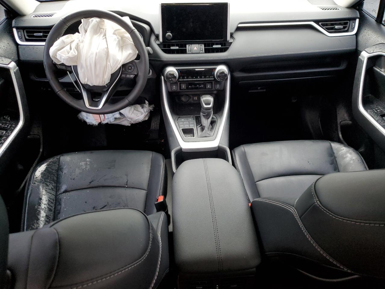 2024 TOYOTA RAV4 XLE PREMIUM VIN:2T3A1RFV5RC426947
