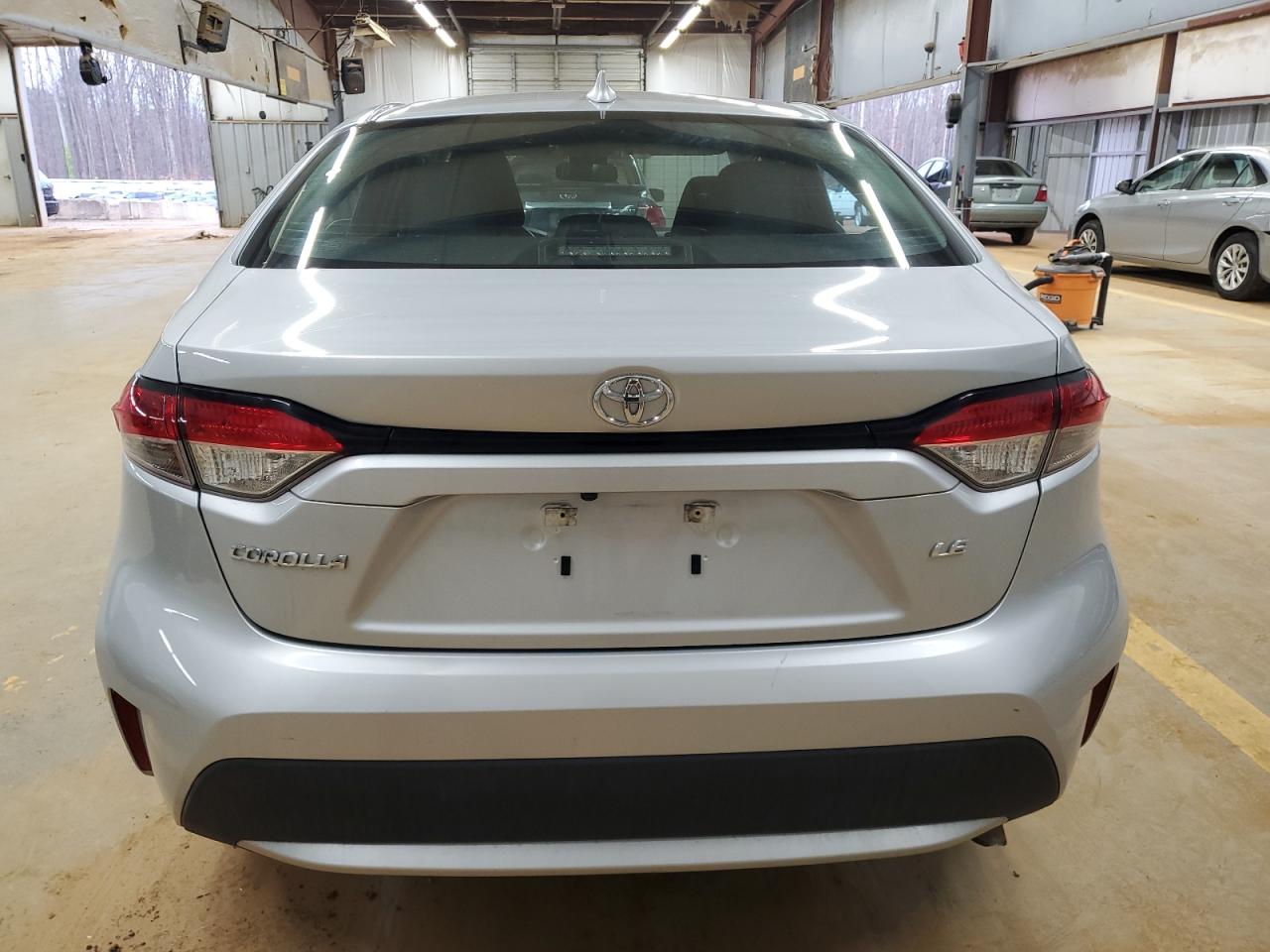 2022 TOYOTA COROLLA LE VIN:5YFEPMAE5NP341457