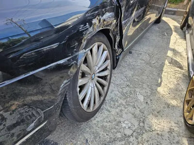 2016 BMW 740 WBA7G8102GG678268 VIN:WBA7G8102GG678268