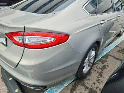 2015 Ford Mondeo VIN:
