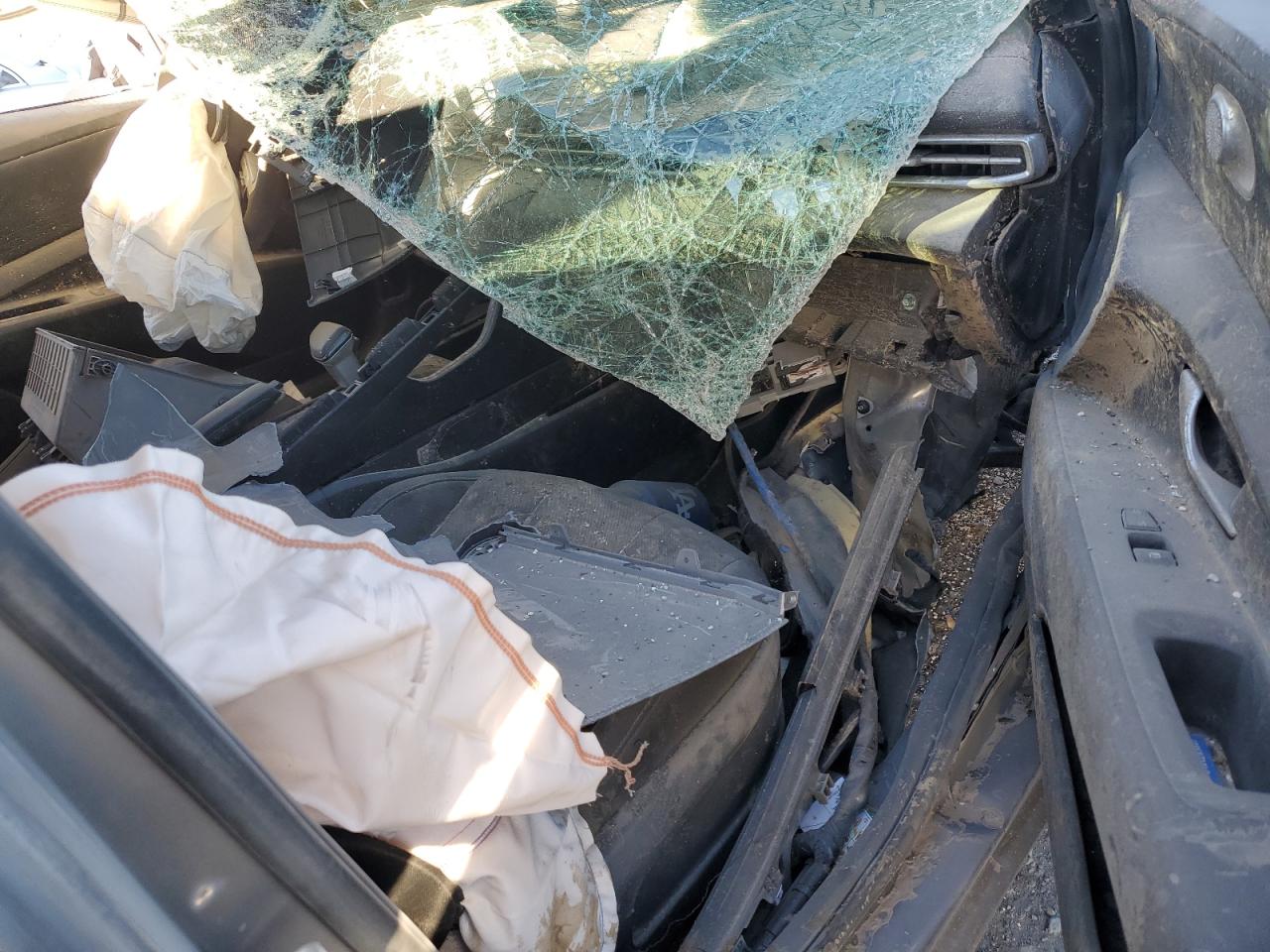 2023 HYUNDAI ELANTRA SEL VIN:KMHLM4AG3PU373018