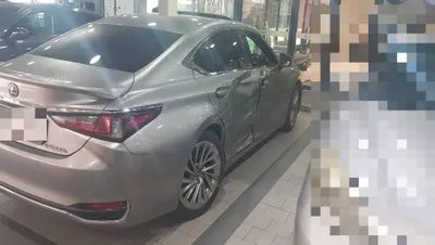 2018 Lexus ES 300 VIN: