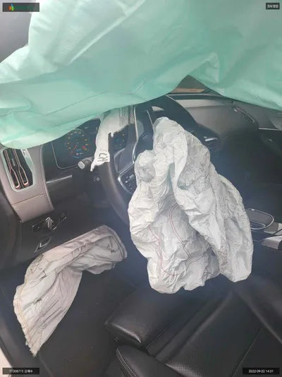 2020 Mercedes-Benz C 400 W1K8P9AB9LF011671 VIN:W1K8P9AB9LF011671